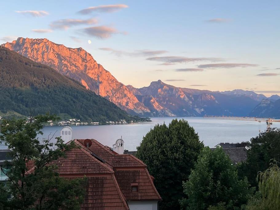 The View Of Austria! Apartman Gmunden Kültér fotó